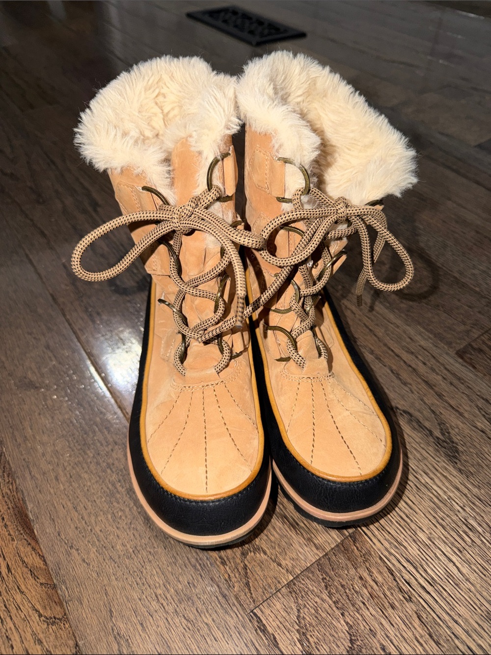 JBU by Jambu Maldive Weather Ready Faux Fur Boots Tan Women’s Size 7M